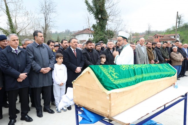 Ortacı Köyü Muhtarı Tekin Son Yolculuğuna Uğurlandı