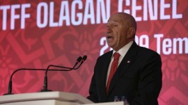 nihat-ozdemirden-seyircili-mac-aciklamasi