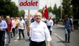 Adalet Yürüyüşü mesajı
