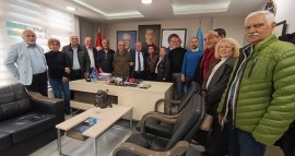 İYİ Parti sahaya indi katılımlar katlandı..