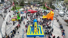 KDZ. EREĞLİ ÇOCUKLARIN NEŞESİYLE RENKLENDİ