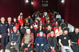 GÖNÜLLÜ İTFAİYECİ EĞİTİMİ REKOR KATILIMLA BAŞLADI